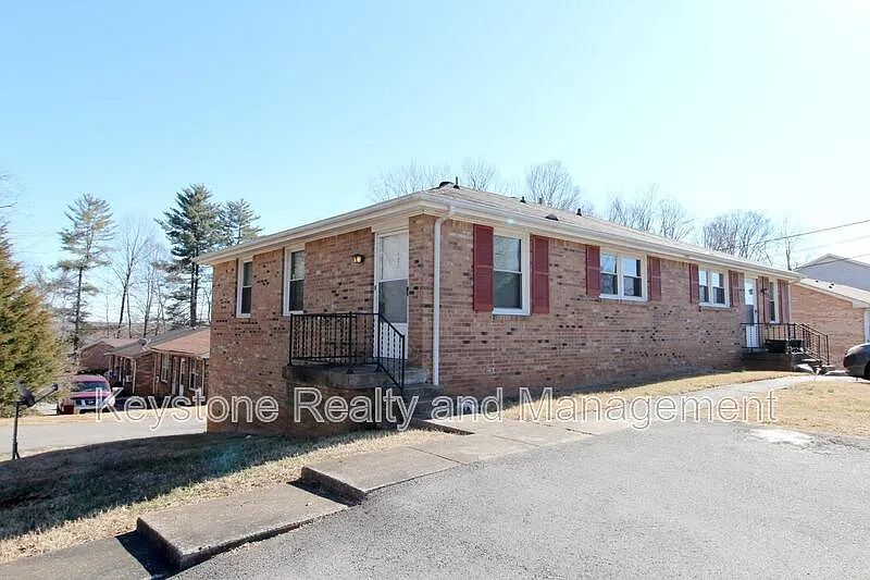 1600 Paradise Hill Rd #C