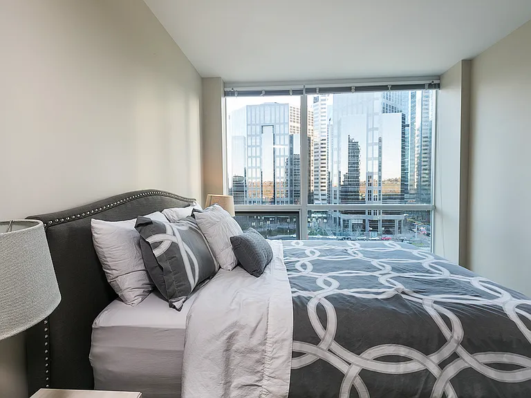222 Riverfront Ave SW #917 — Photo 9