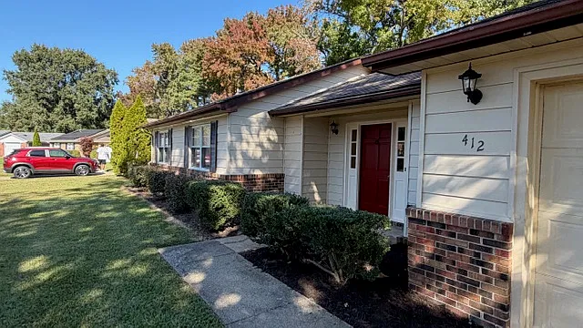 4 bed, 1870 sqft, $2,500 — Photo 2