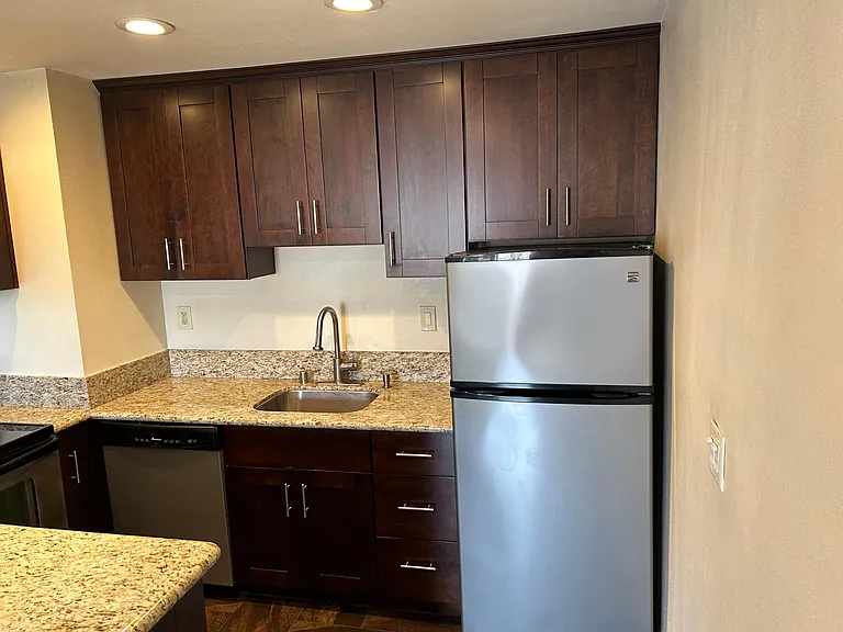 5585 E Pacific Coast Hwy #220 — Photo 4