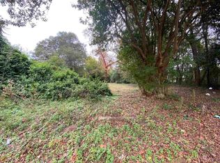 1417 Houston Lake Dr, Perry, GA 31069