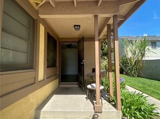 2126 Thurin St APT B, Costa Mesa, CA 92627