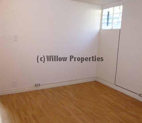3rd image of 1804 N Union Ave APT A