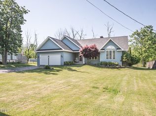 21 Belle Ave, Latham, NY 12110