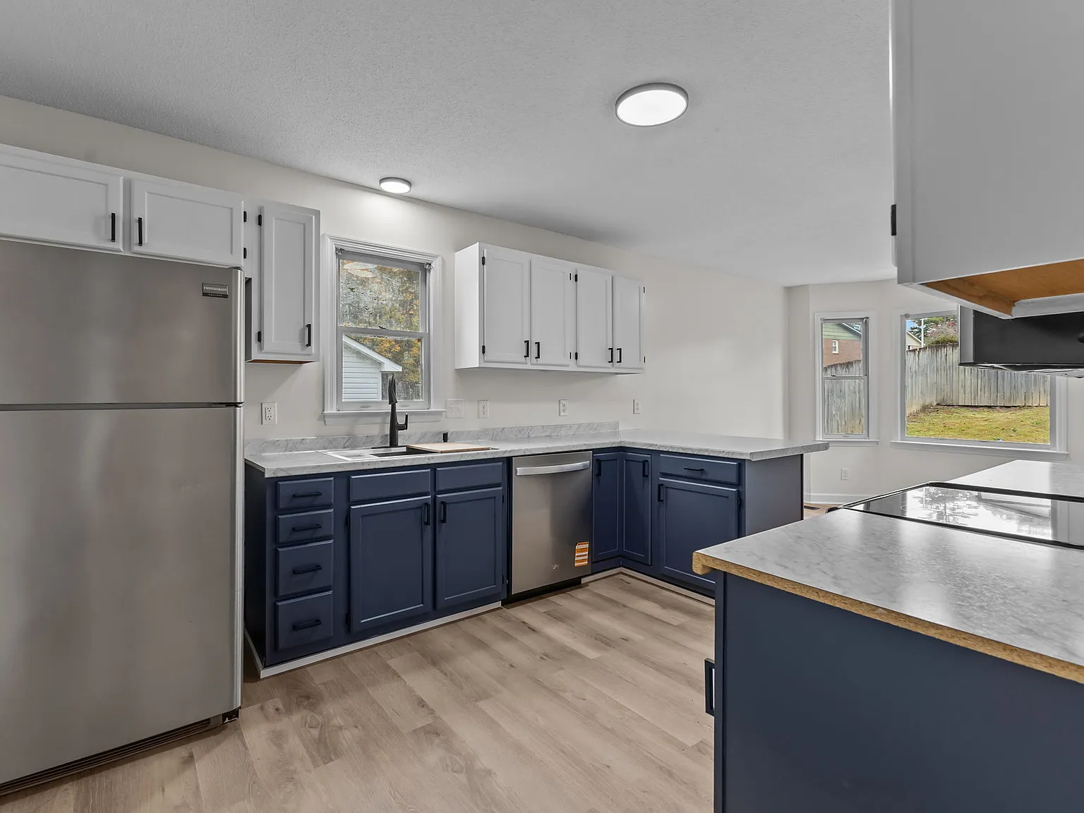 3 bed, 1450 sqft, $1,750 — Photo 2