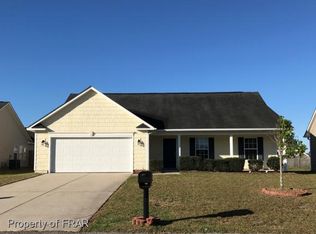1251 Chimney Swift Dr, Fayetteville, NC 28306