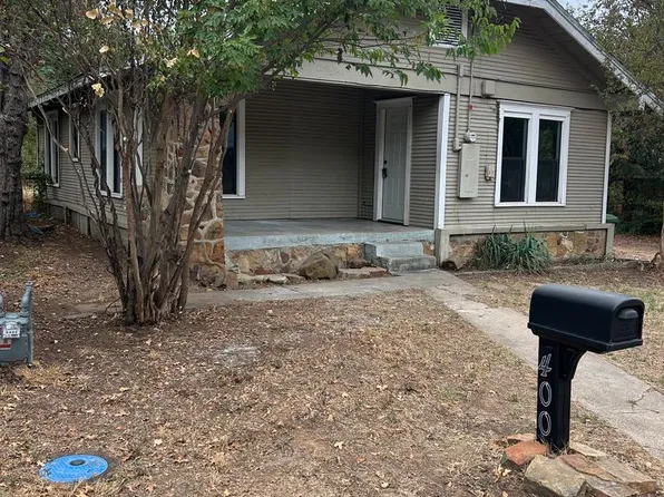 400 SE 20th St, Mineral Wells, TX 76067