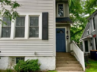 615 Fulton St E, Grand Rapids, MI 49503