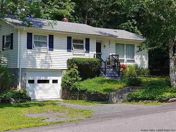 3rd image of 28 Marys Ave
