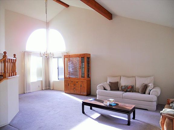 3rd image of 28649 Tamarack Ln