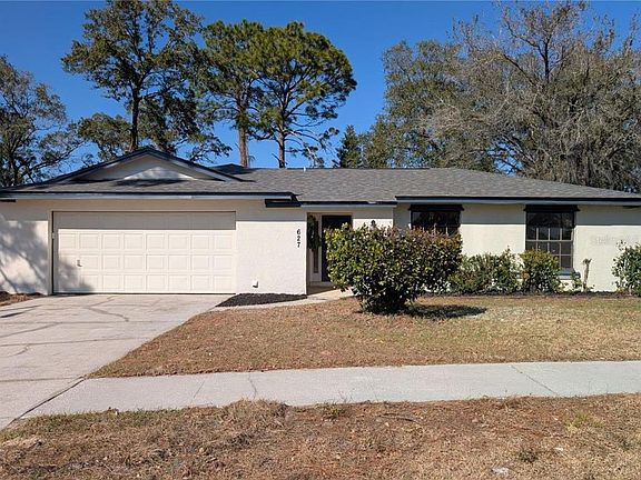 4th image of 627 Prairie Ln