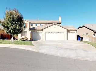 13732 Woodpecker Rd, Victorville, CA 92394