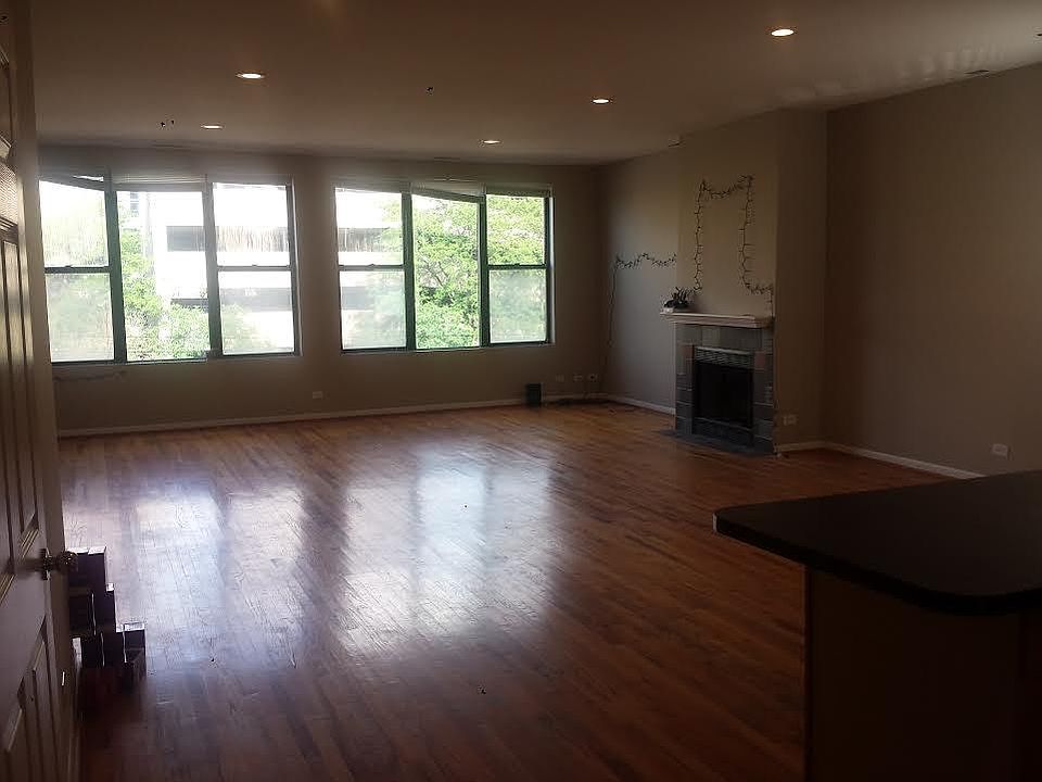 1st image of 1416 N Western Ave #2