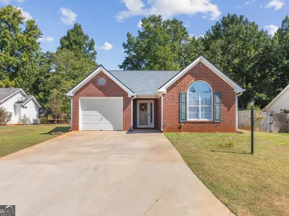 11 Santa Rosa Way, Newnan, GA 30265