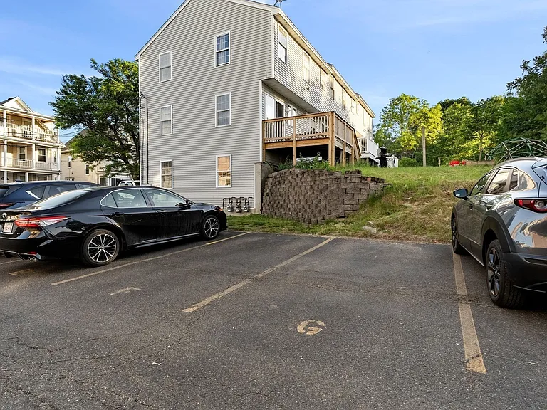 58 Almont St #12 — Photo 9