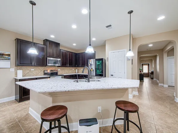 213 Landmark Run, Cibolo, TX 78108