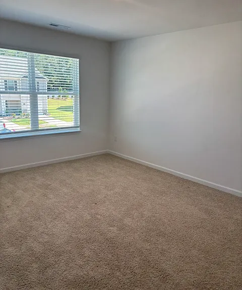 45 Sweet Meadow Rd #1 — Photo 6