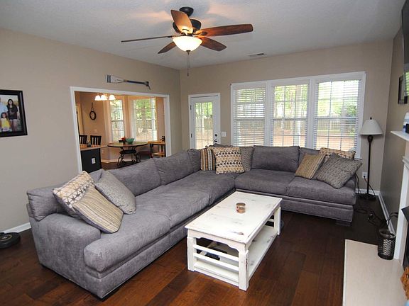 2nd image of 7447 Anvil Court SE
