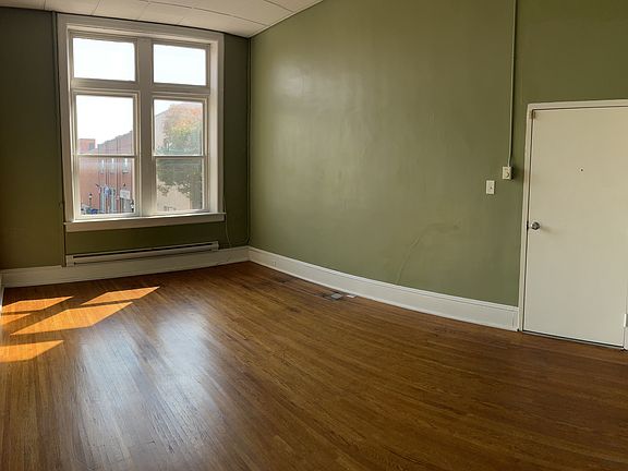 2nd image of 11 N Potomac St #2B