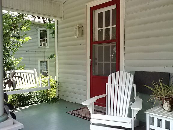 3rd image of 411 N Cedar St APT A