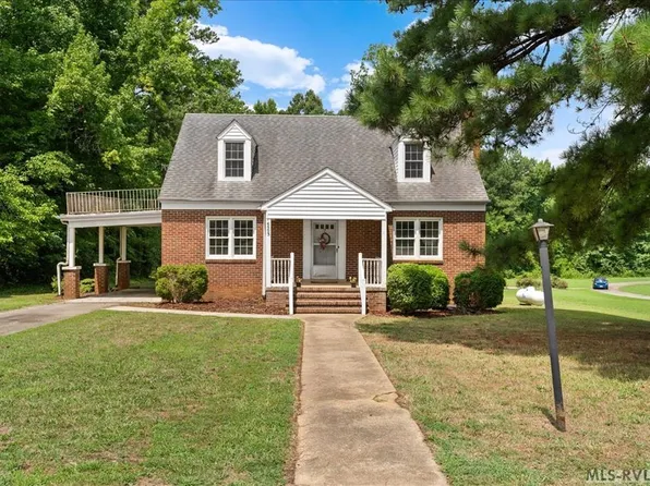 6503 Marengo Rd, La Crosse, VA 23950