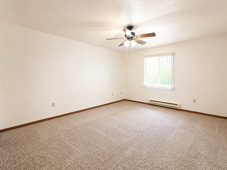 Murdock Apartments — Photo 67