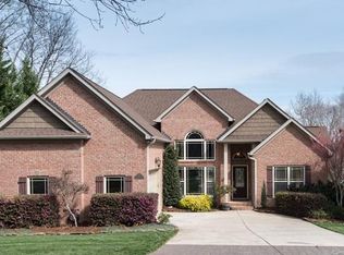 10440 Quiet Bay Ct, Charlotte, NC 28278