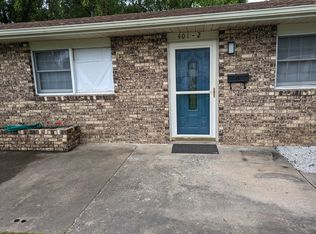 401 Willow St #B, Carterville, IL 62918