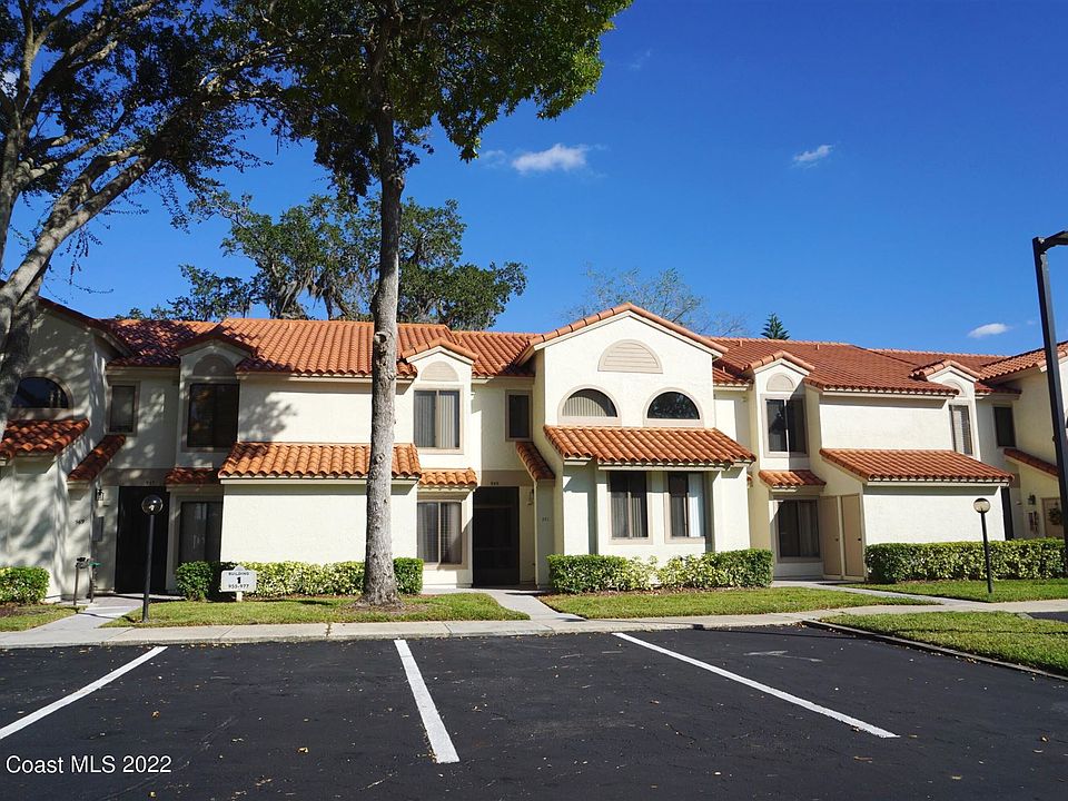 1st image of 959 Country Club Dr