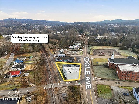 3rd image of 315 Ogle Ave