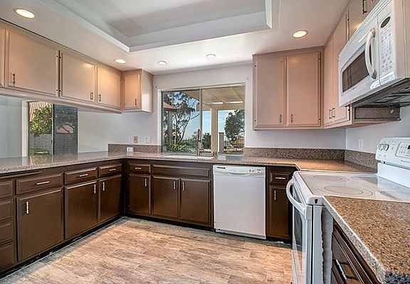 4th image of 765 Santa Camelia Dr