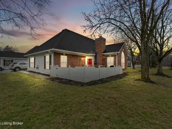 3018 Parkstone Ct, Louisville, KY 40241