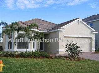 2535 Blackburn Cir, Cape Coral, FL 33991