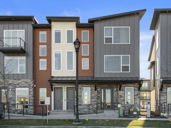 572 W Lewski Ln Unit 2, Riverton, UT 84065