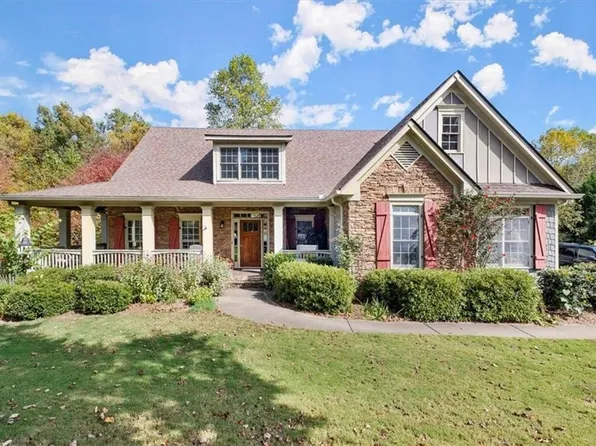 308 Towne Overlook Cir, Canton, GA 30114