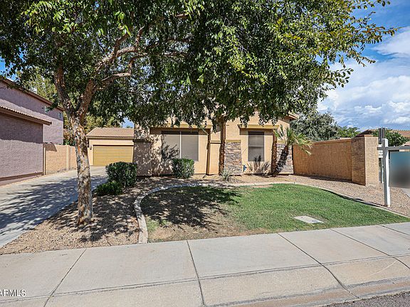 2nd image of 4947 S MOSLEY Drive