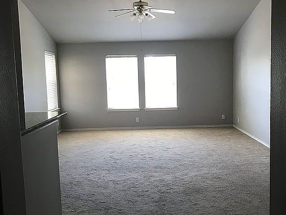 4th image of 153 Carmel Dr