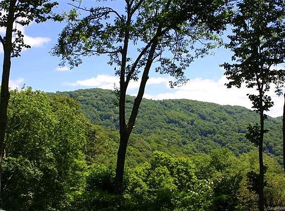 2nd image of 132 Hampton Gap Dr