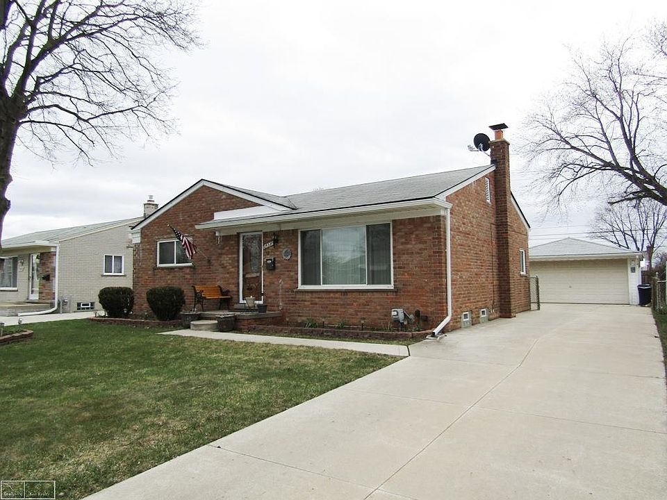 1st image of 25327 Marilyn Ave
