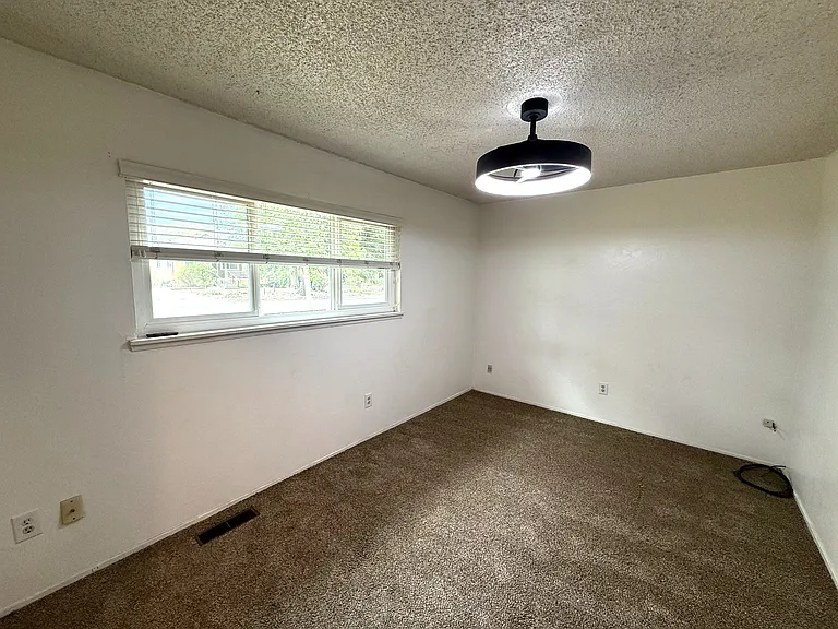 1201 Palm Ave — Photo 10