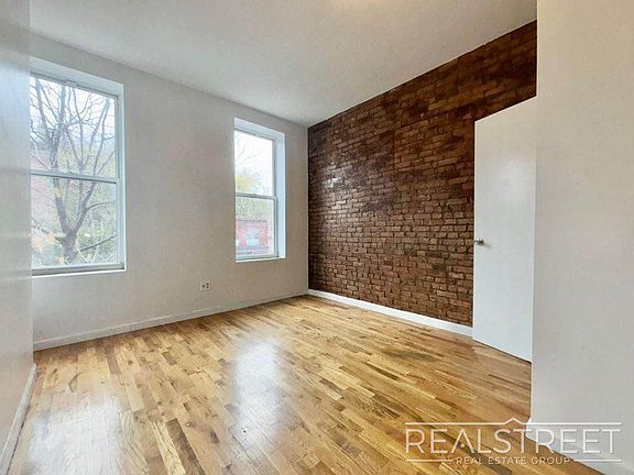 3rd image of 395 Nostrand Ave APT 2