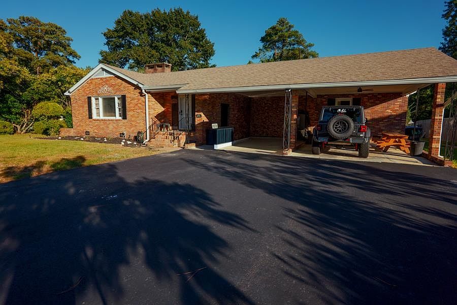 1st image of 6204 Sancindy Ln.