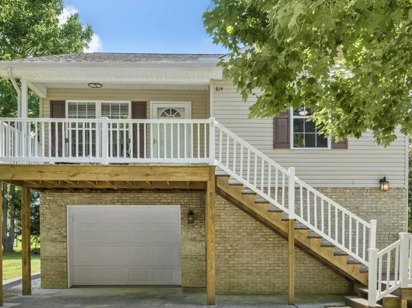 814 Plantation Dr, Pigeon Forge, TN 37863