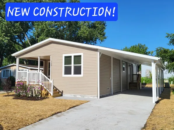 1158 Lake Terrace Rd #165, Elgin, IL 60123