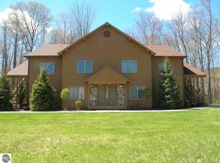 2100 W Schuss Mountain Rd #11, Bellaire, MI 49615