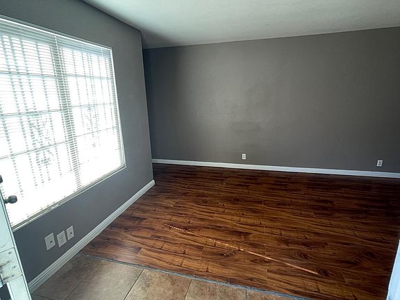 3rd image of 6920 Dunsbach Way APT B