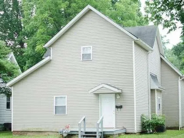 821 W University Ave, Muncie, IN 47303