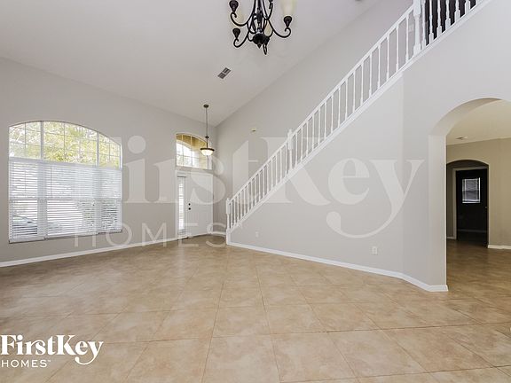 3rd image of 12520 Winfield Scott Blvd
