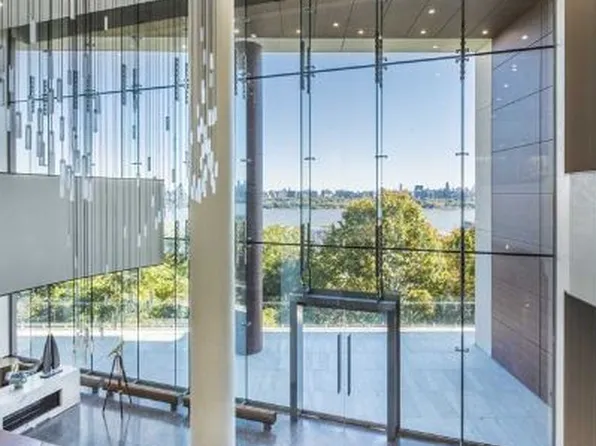 301 Adolphus Avenue image 12 of 20