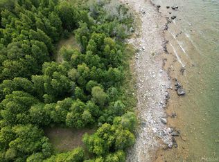 6218 N Naubinway Rd, Naubinway, MI 49762